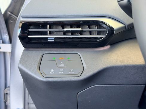 New 2026 Volkswagen ID.4 Pro image 21