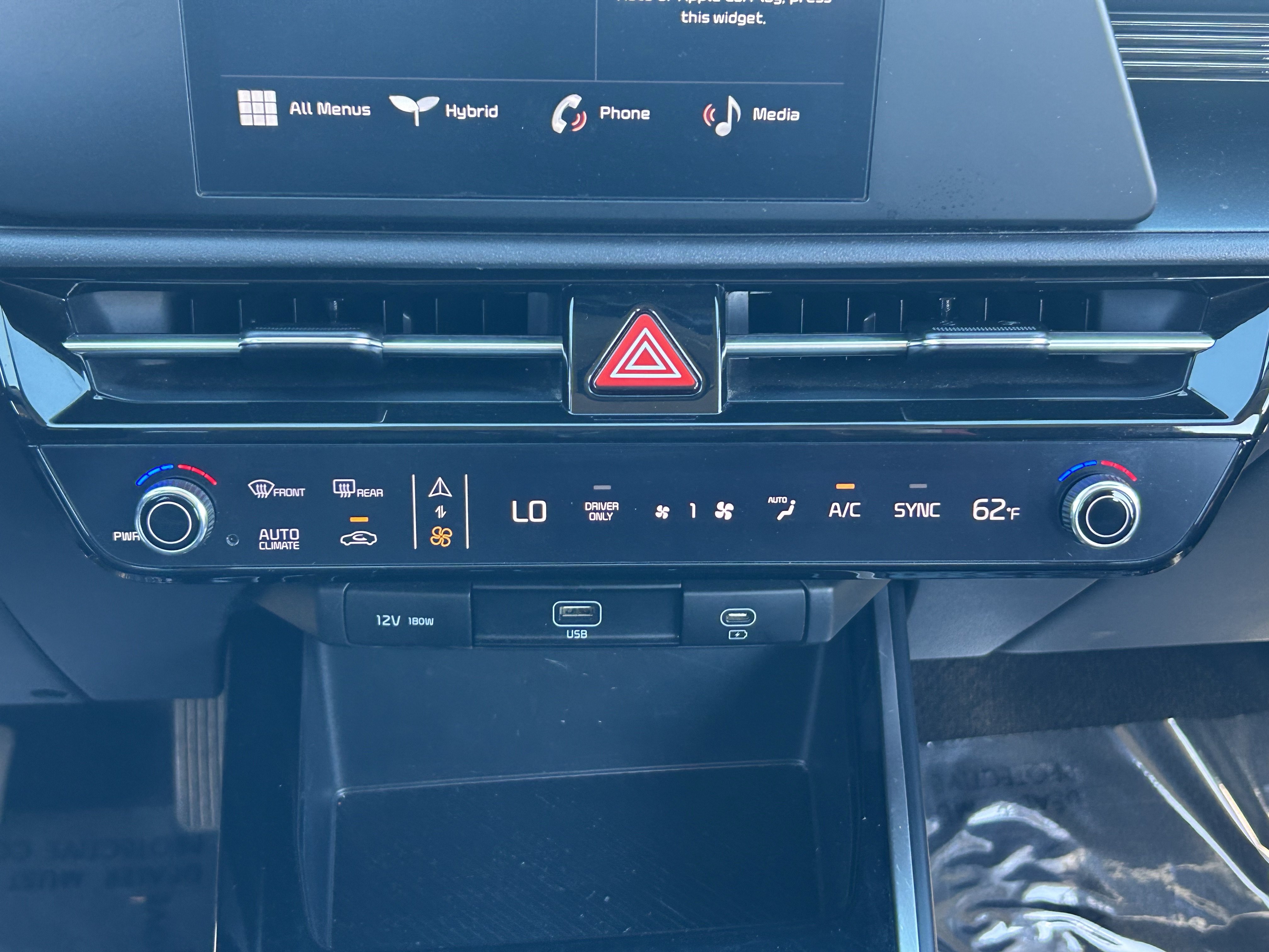 Certified 2025 Kia Niro LX FWD image 20
