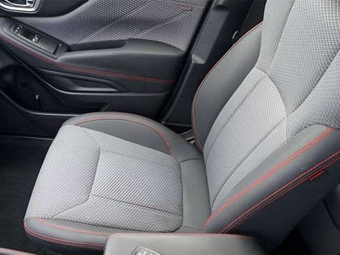 Used 2020 Subaru Forester Sport image 28