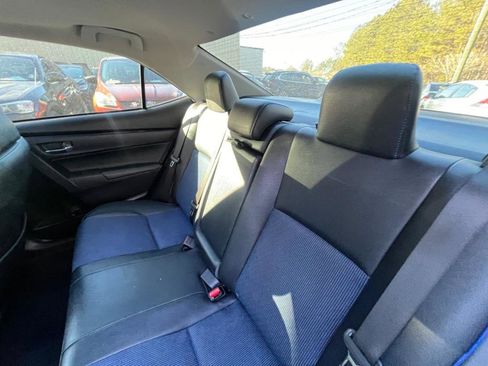 Used 2019 Toyota Corolla SE image 15