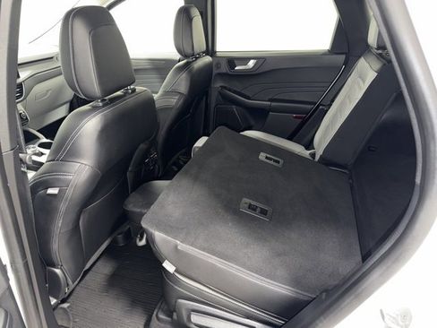 Used 2024 Ford Escape Platinum w/ Premium Technology Package image 35