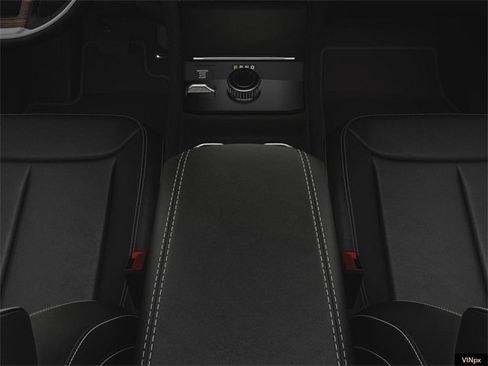 Used 2023 Jeep Grand Cherokee L Limited image 18