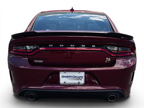 Used 2022 Dodge Charger Scat Pack w/ Dynamics Package RWD image 8