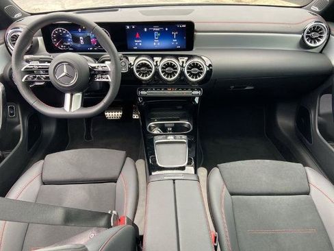Used 2026 Mercedes-Benz CLA 250 4MATIC image 17