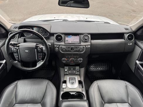 Used 2016 Land Rover LR4 HSE LUX AWD/4WD image 25