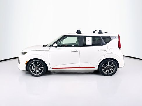 Used 2022 Kia Soul Turbo image 4