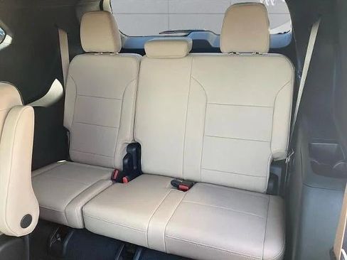 New 2026 Buick Enclave Preferred w/ Power Package image 16