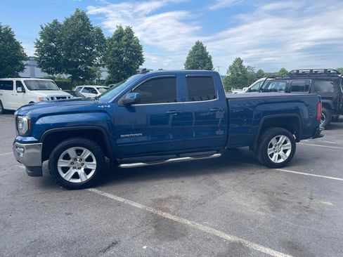 Used 2016 GMC Sierra 1500 SLE w/ SLE Value Package AWD/4WD image 4