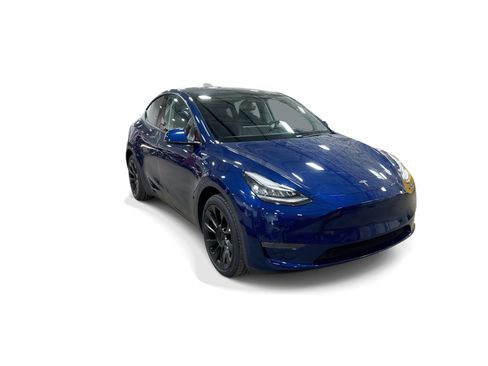 Certified 2021 Tesla Model Y Long Range AWD/4WD image 16