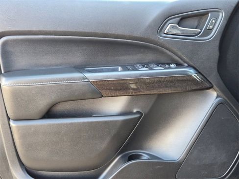 Used 2020 GMC Canyon SLE w/ Trailering Package image 11