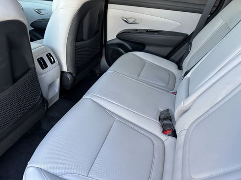 Certified 2025 Hyundai Tucson Limited image 5
