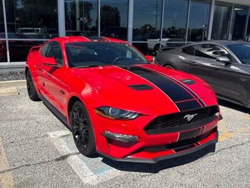 Used 2019 Ford Mustang Coupe w/ Ecoboost Performance Package RWD image 3