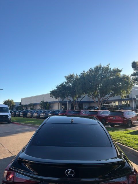 Used 2020 Lexus ES 350 F Sport w/ Accessory Package FWD image 8