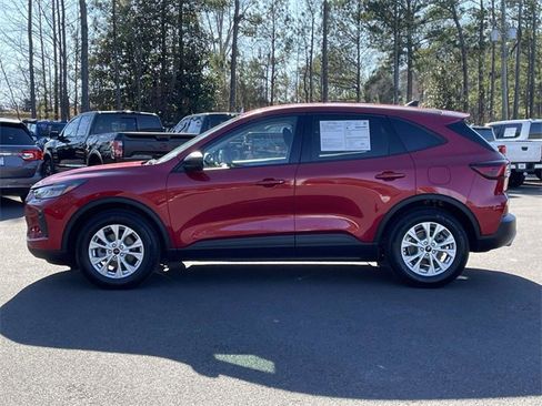 Certified 2025 Ford Escape Active image 28