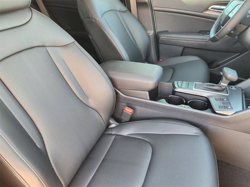 New 2026 Kia Sportage EX image 10