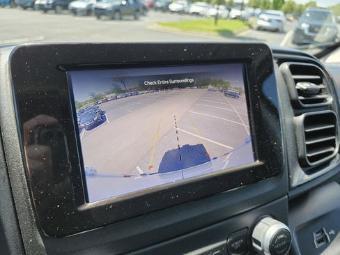 Used 2025 RAM ProMaster 2500 w/ Safety Group FWD image 2