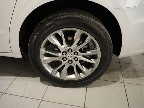 Used 2023 Buick Enclave Avenir w/ Trailering Package, 5000 lbs. image 13