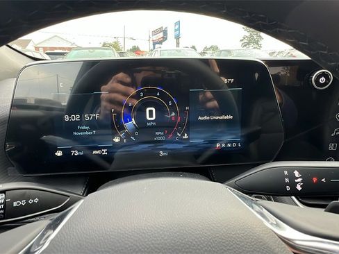 New 2026 Chevrolet Equinox LT w/ Convenience Package II image 23