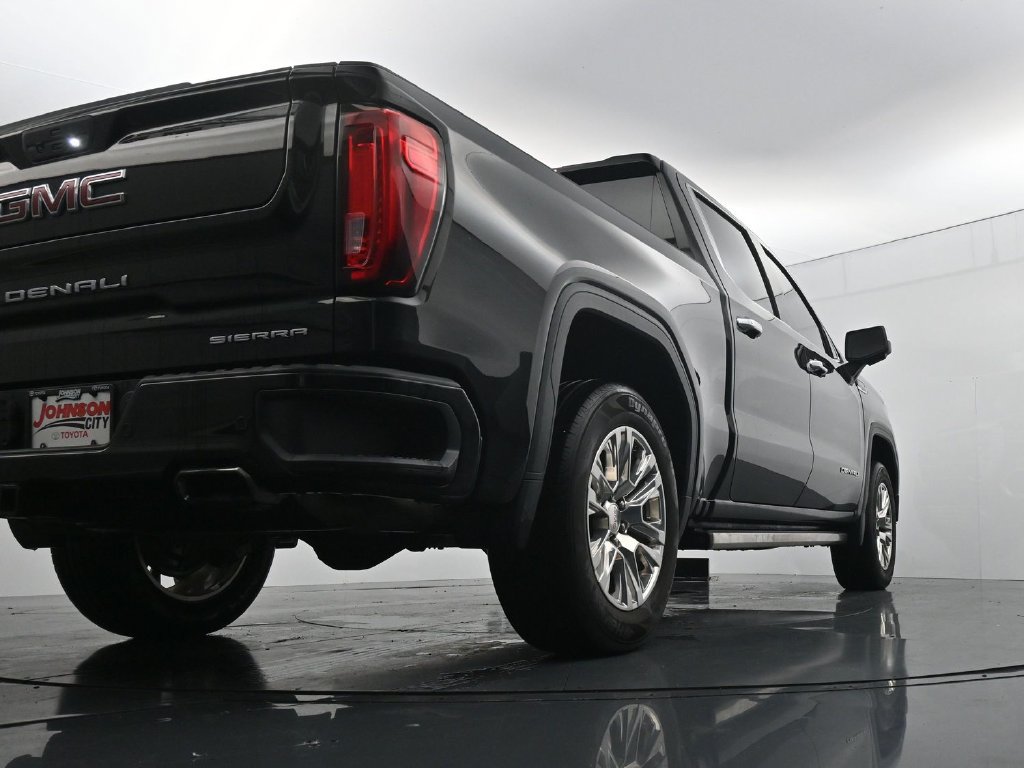 Used 2019 GMC Sierra 1500 Denali w/ Denali Ultimate Package AWD/4WD image 32