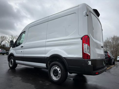 Used 2020 Ford Transit 250 Medium Roof w/ Load Area Protection Package image 5