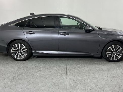 Used 2019 Honda Accord Hybrid image 2