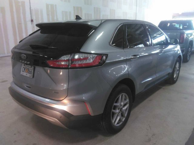 Used 2024 Ford Edge SEL AWD/4WD image 2
