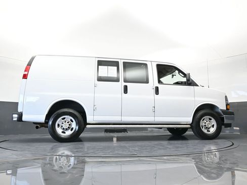 Used 2024 Chevrolet Express 2500 w/ Driver Convenience Package image 53