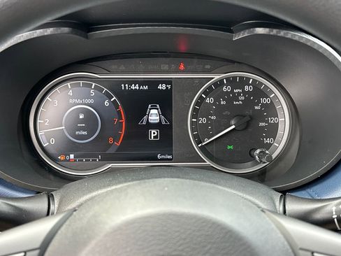New 2025 Nissan Versa SV w/ Trunk Package FWD image 11