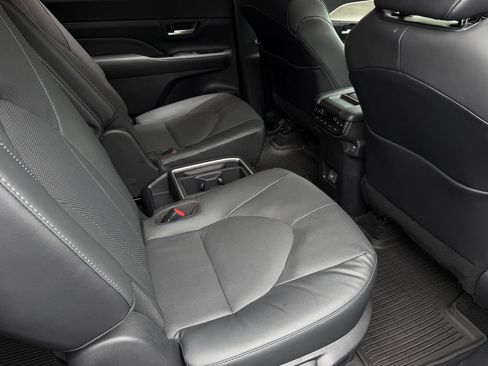 Used 2026 Toyota Grand Highlander AWD image 26