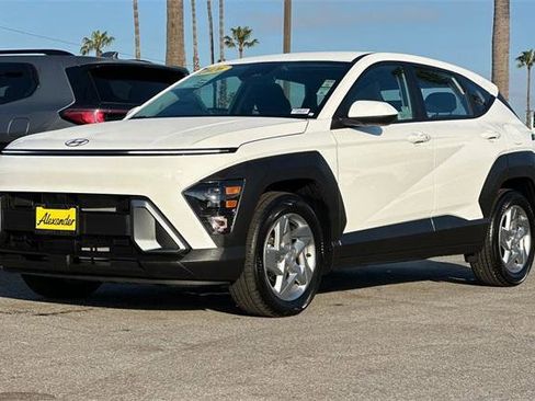 Certified 2026 Hyundai Kona SE image 8