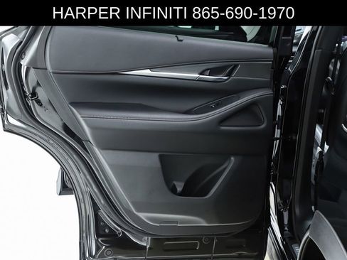 Used 2023 INFINITI QX60 Luxe w/ Cargo Package AWD/4WD image 18