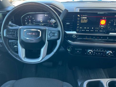 Certified 2023 GMC Sierra 1500 Elevation image 9