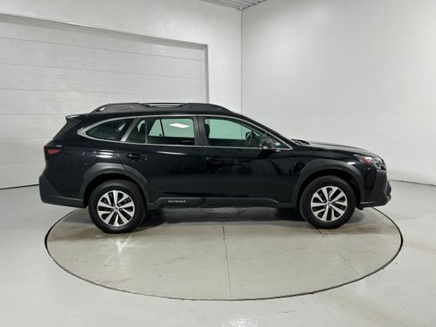 Used 2025 Subaru Outback w/ Popular Package #1A AWD/4WD image 34