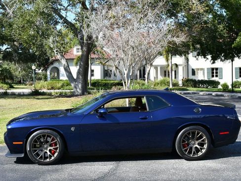 Used 2017 Dodge Challenger SRT Hellcat image 22