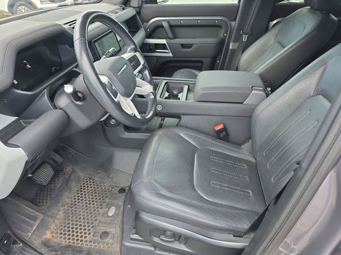 Used 2022 Land Rover Defender 110 SE AWD/4WD image 25