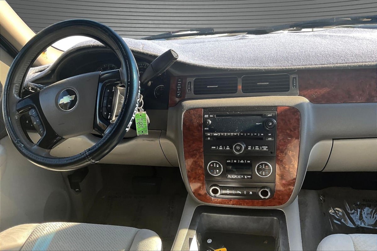 Used 2007 Chevrolet Tahoe LT RWD image 14