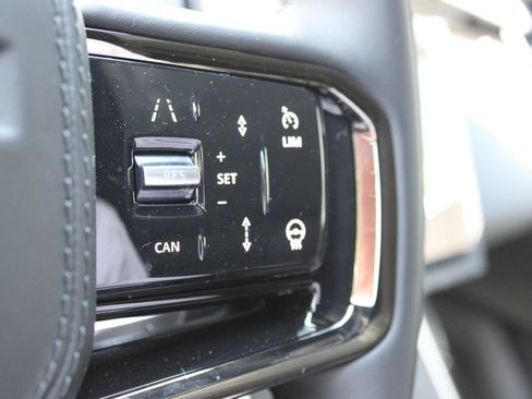 New 2026 Land Rover Range Rover Velar S AWD/4WD image 15