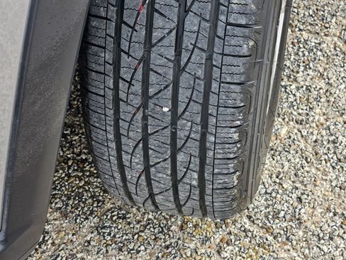 Used 2022 Jeep Compass Latitude image 13