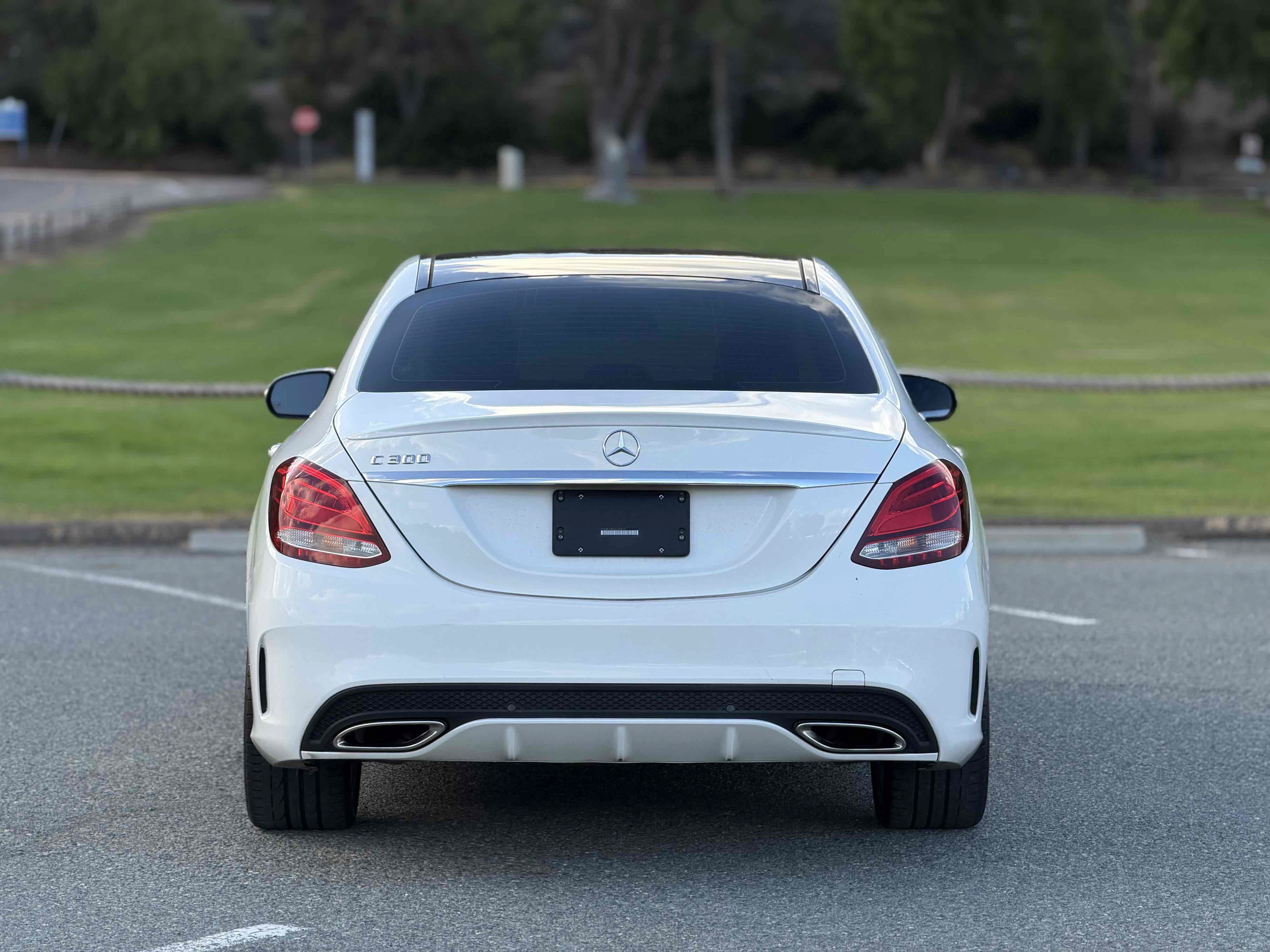 Used 2016 Mercedes-Benz C 300 Sedan image 9