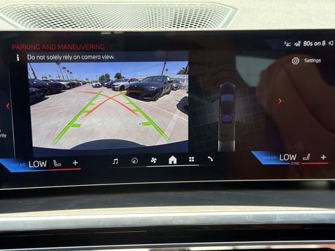 Used 2024 BMW i4 eDrive35 w/ Premium Package RWD image 26