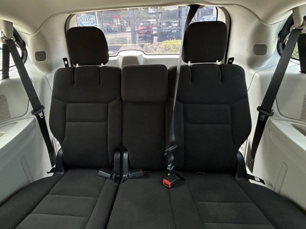 Used 2015 Dodge Grand Caravan American Value Package w/ UConnect Hands-Free Group FWD image 15