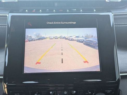 Certified 2022 Jeep Grand Cherokee Overland AWD/4WD image 26