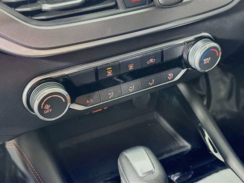 Used 2024 Nissan Altima 2.5 SR image 26