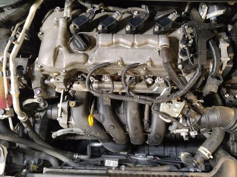 Used 2022 Toyota Corolla LE FWD image 30