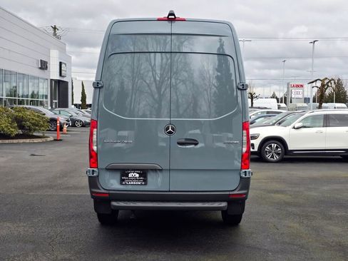 New 2025 Mercedes-Benz Sprinter 2500 image 5