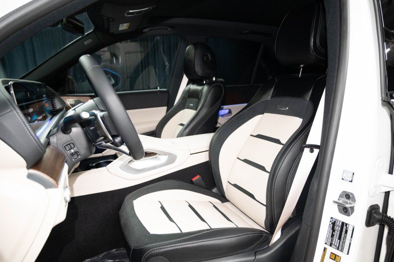 New 2026 Mercedes-Benz GLE 53 AMG 4MATIC image 11