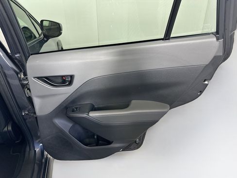 Used 2024 Subaru Crosstrek 2.0i Premium AWD/4WD image 28