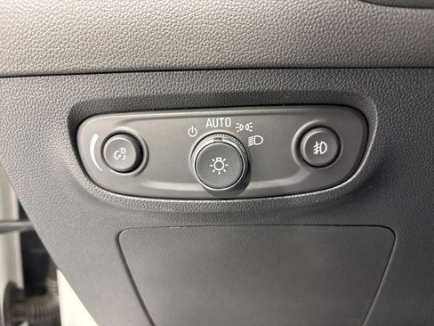 Used 2023 Buick Encore GX Preferred w/ Cold Weather Comfort Package FWD image 27