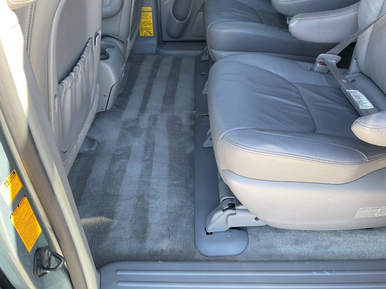 Used 2010 Toyota Sienna XLE w/ Towing Prep Pkg FWD image 31