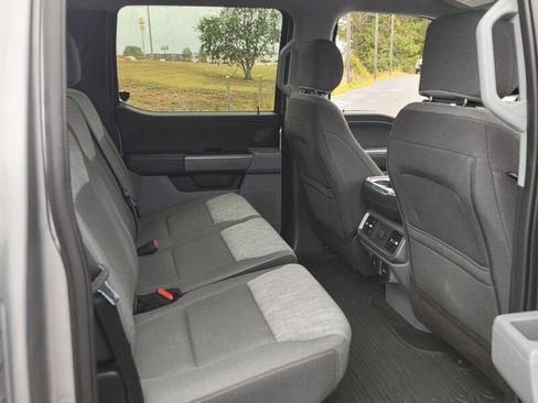 Used 2021 Ford F150 XLT w/ Equipment Group 302A High image 12